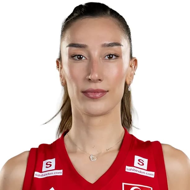 Hande Baladin official portrait