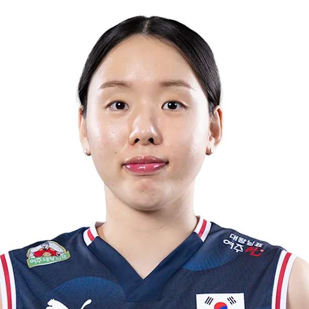 Yelim Lee official portrait