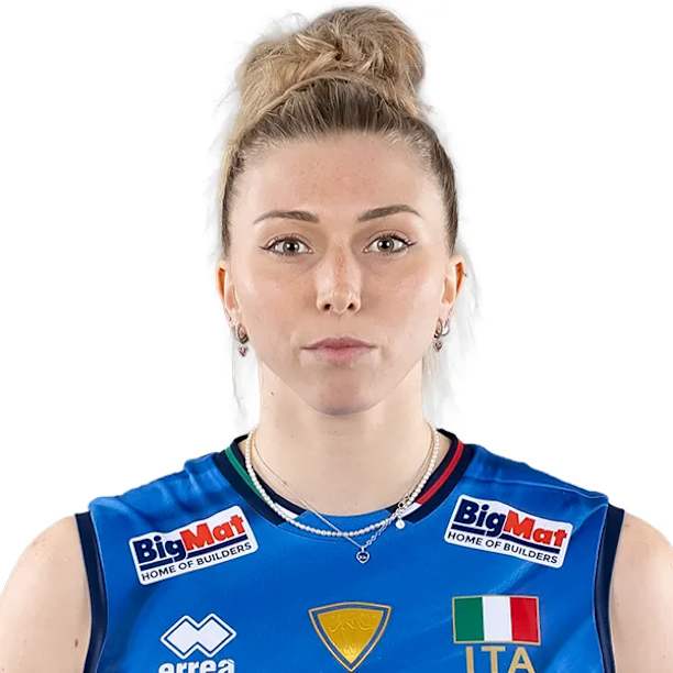 Sarah Luisa Fahr official portrait