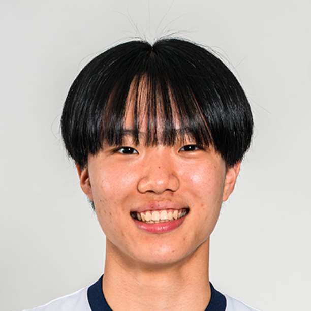 Ayaka Araki official portrait